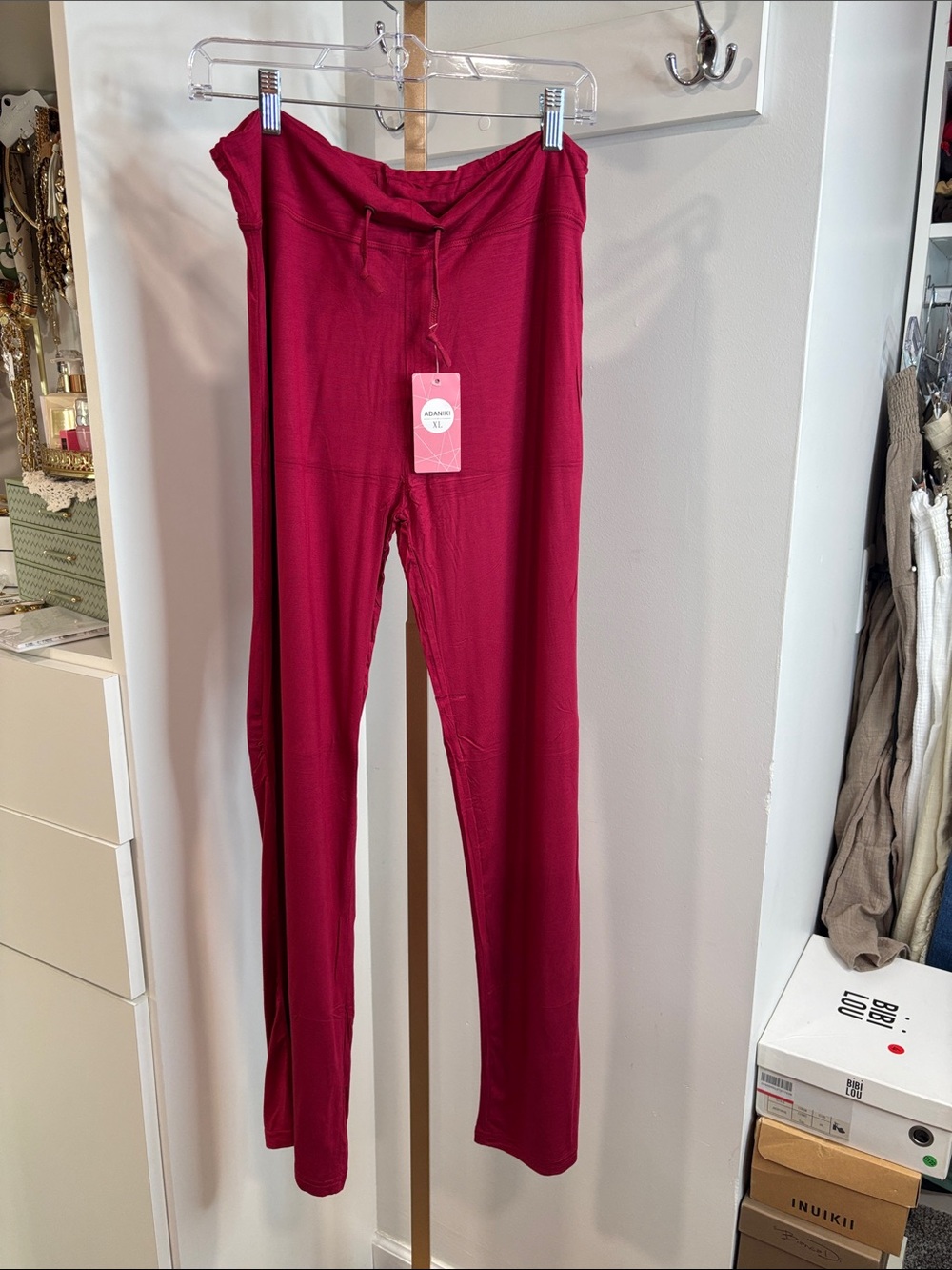 Women's Pull-On Leggings in Raspberry Pink